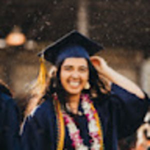 Meet your Posher, Daniela